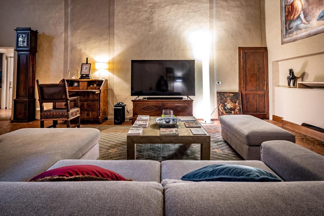 Yid Cantoria Apartment Florenz
